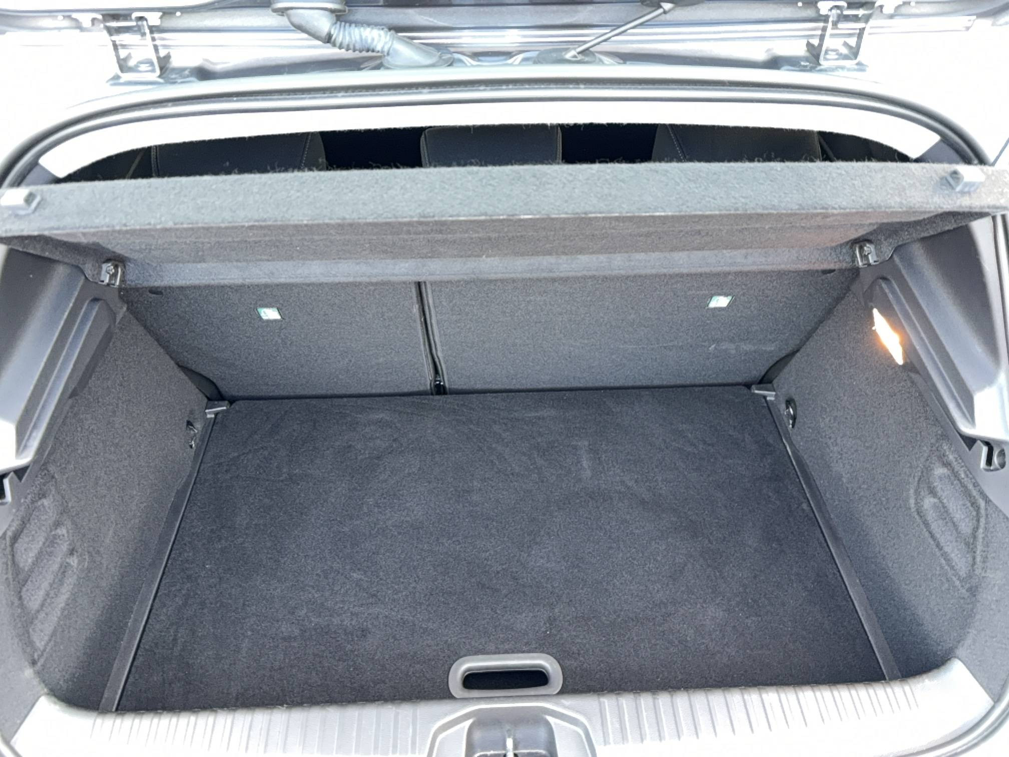 Vente en ligne Renault Clio 5 Clio TCe 90 au prix de 14 990 €