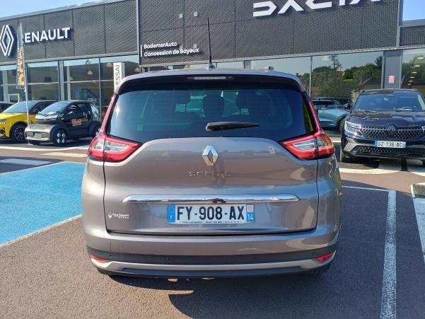 Vente en ligne Renault Grand Scenic 4 Grand Scenic Blue dCi 120 - 21 au prix de 18 990 €
