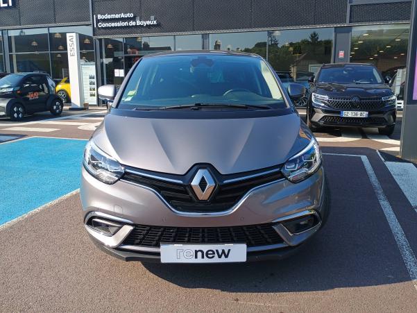 Vente en ligne Renault Grand Scenic 4 Grand Scenic Blue dCi 120 - 21 au prix de 18 990 €