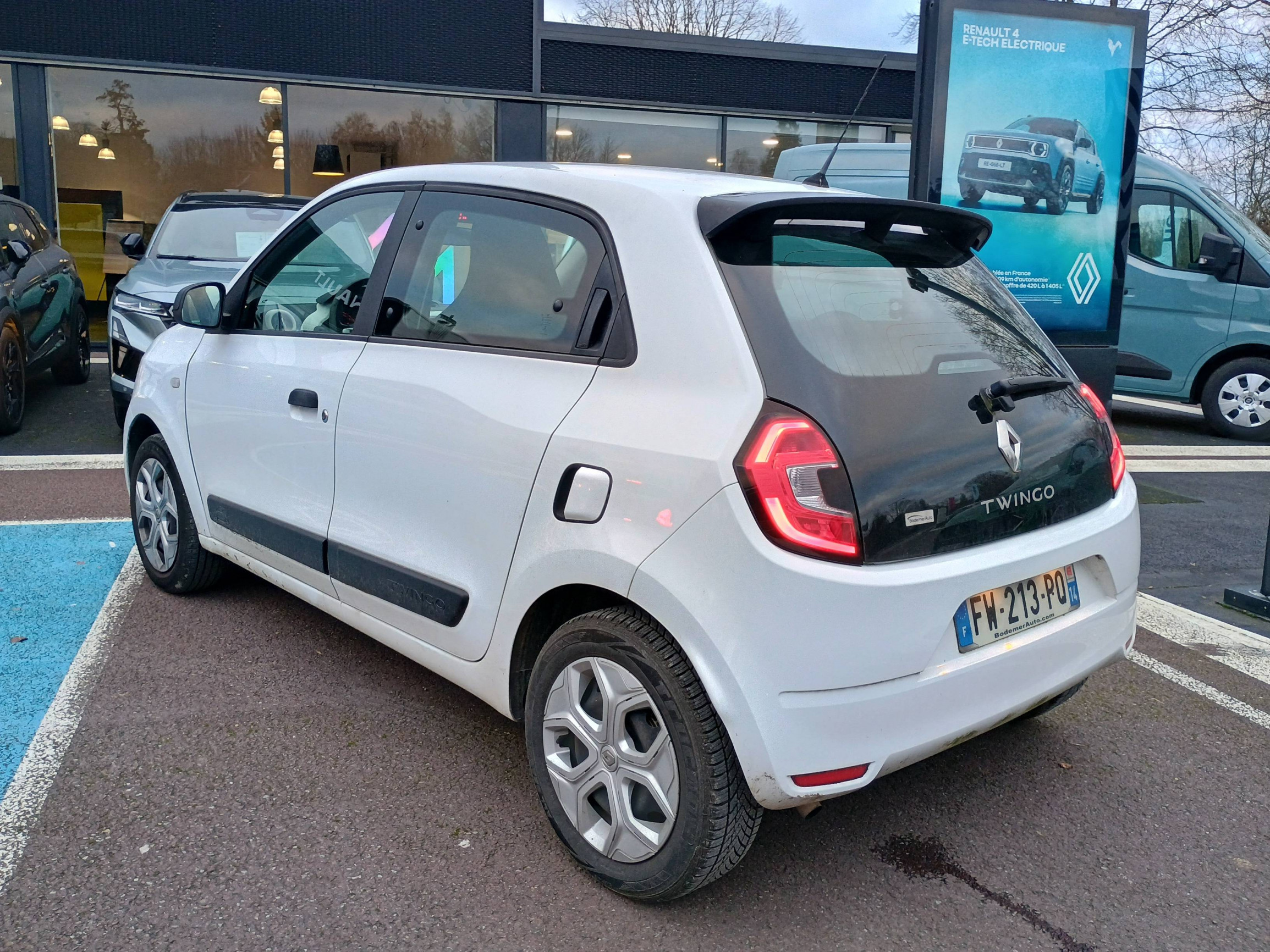 Vente en ligne Renault Twingo 3  SCe 65 au prix de 10 590 €