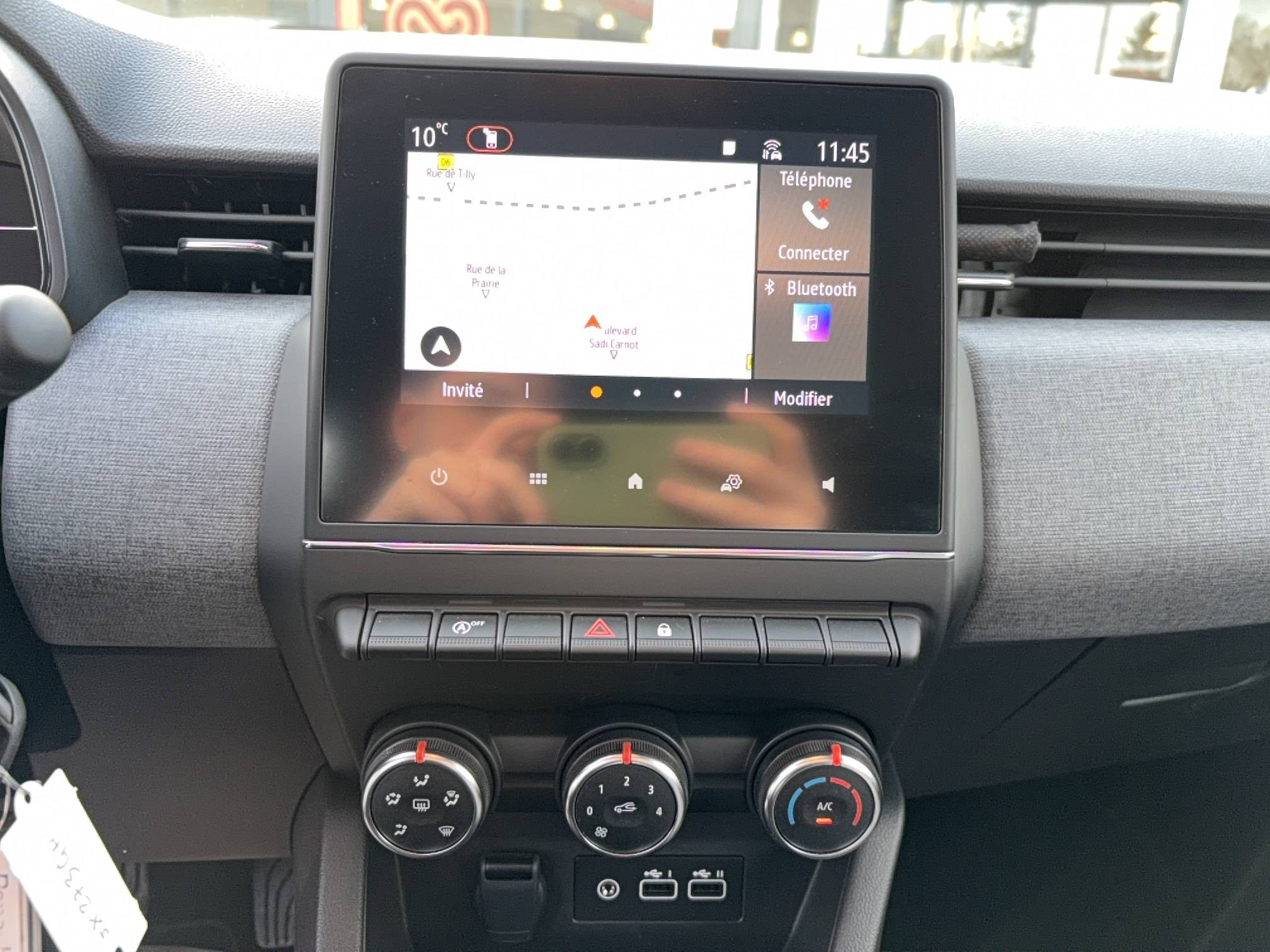 Vente en ligne Renault Clio 5 Clio SCe 65 au prix de 13 990 €