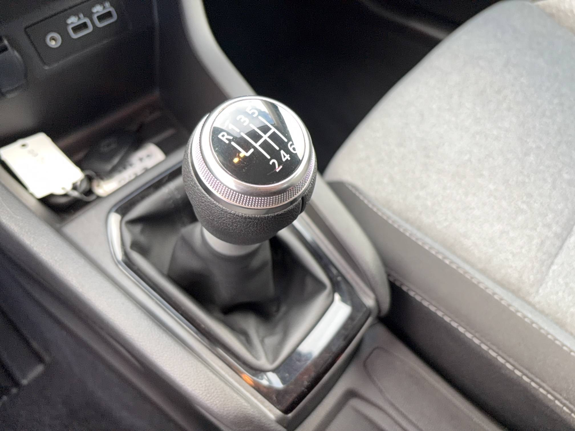 Vente en ligne Renault Clio 5 Clio TCe 90 au prix de 14 990 €