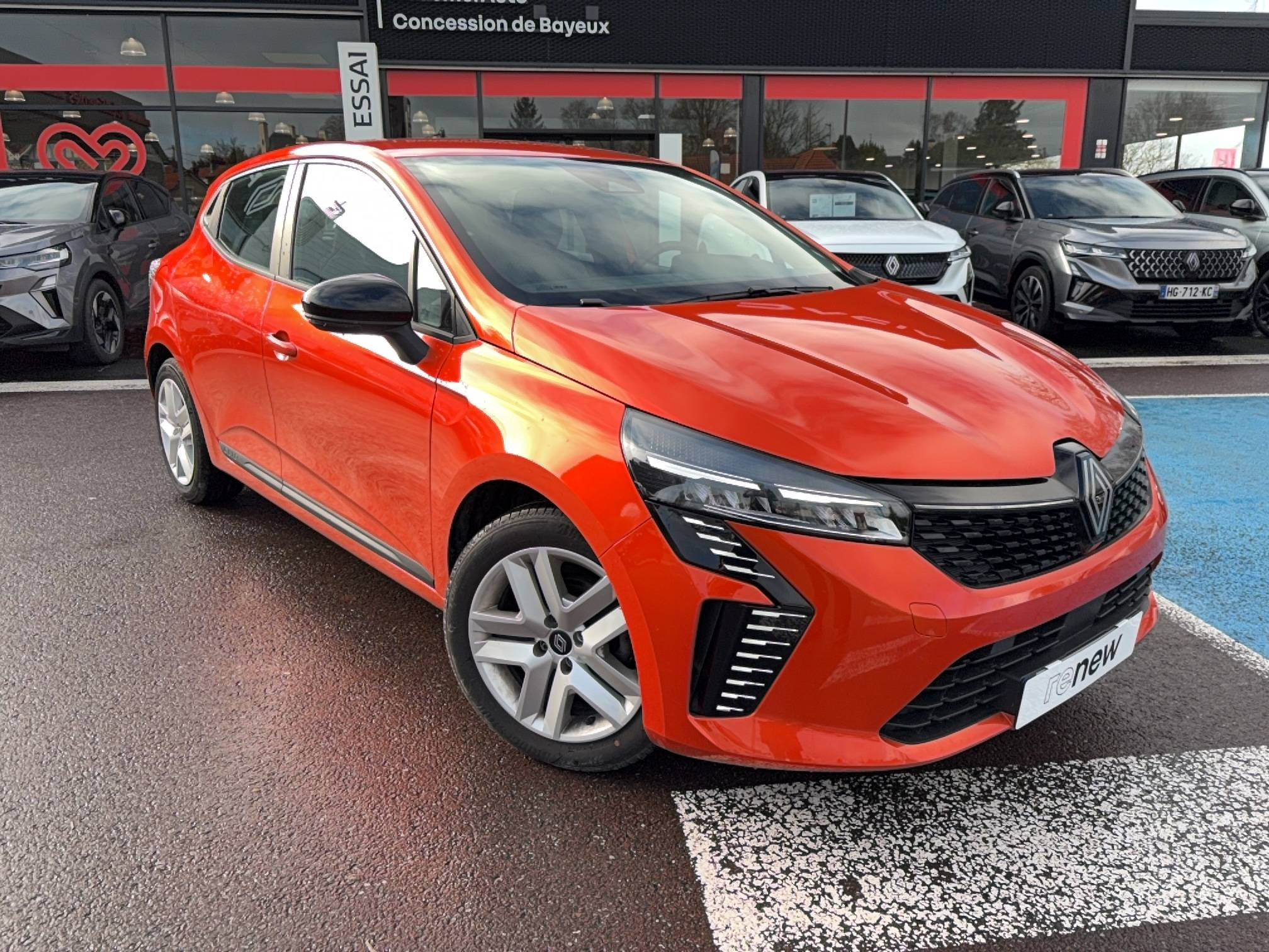 Vente en ligne Renault Clio 5 Clio SCe 65 au prix de 13 990 €