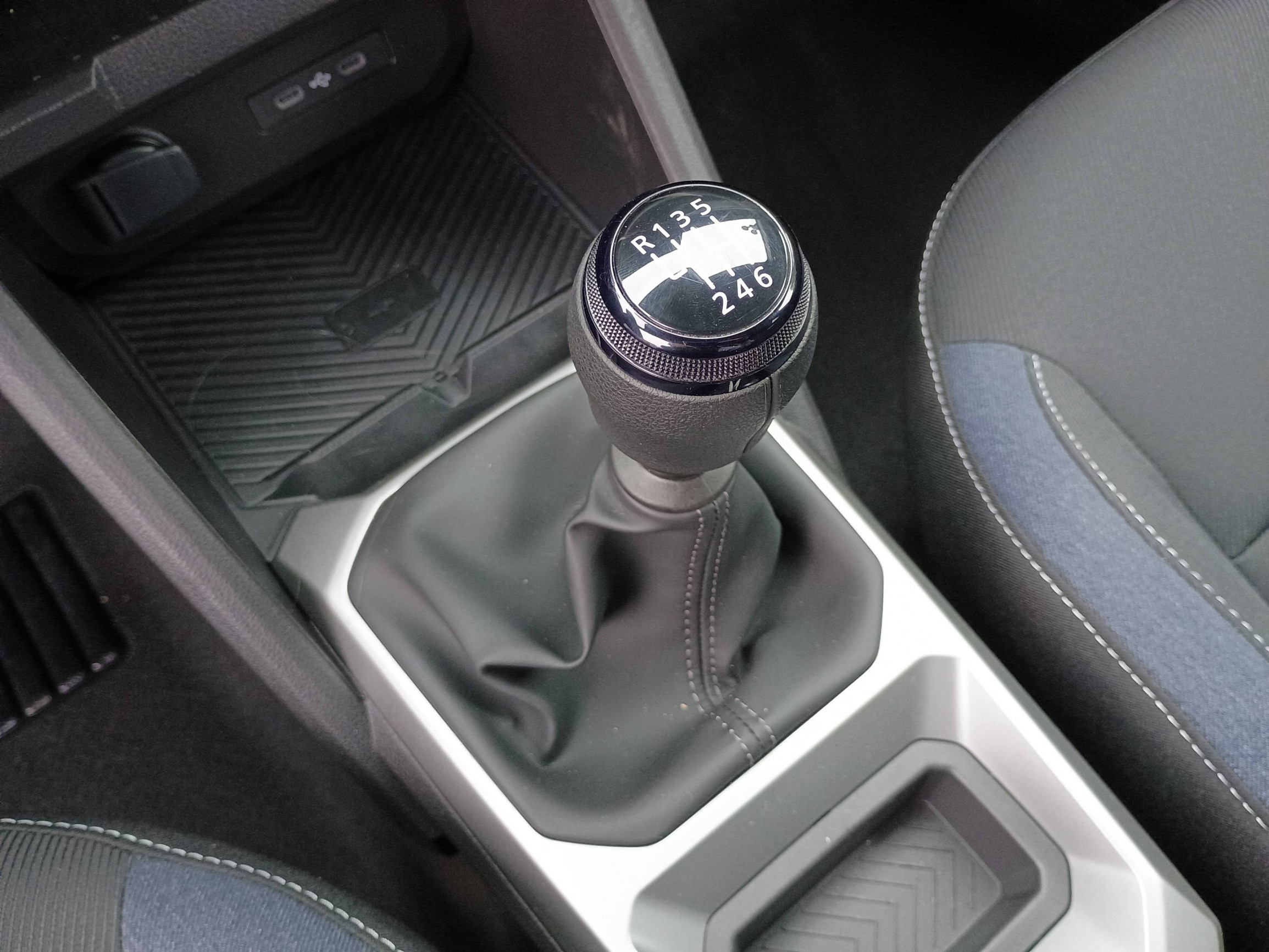 Vente en ligne Dacia Duster  ECO-G 100 au prix de 22 990 €