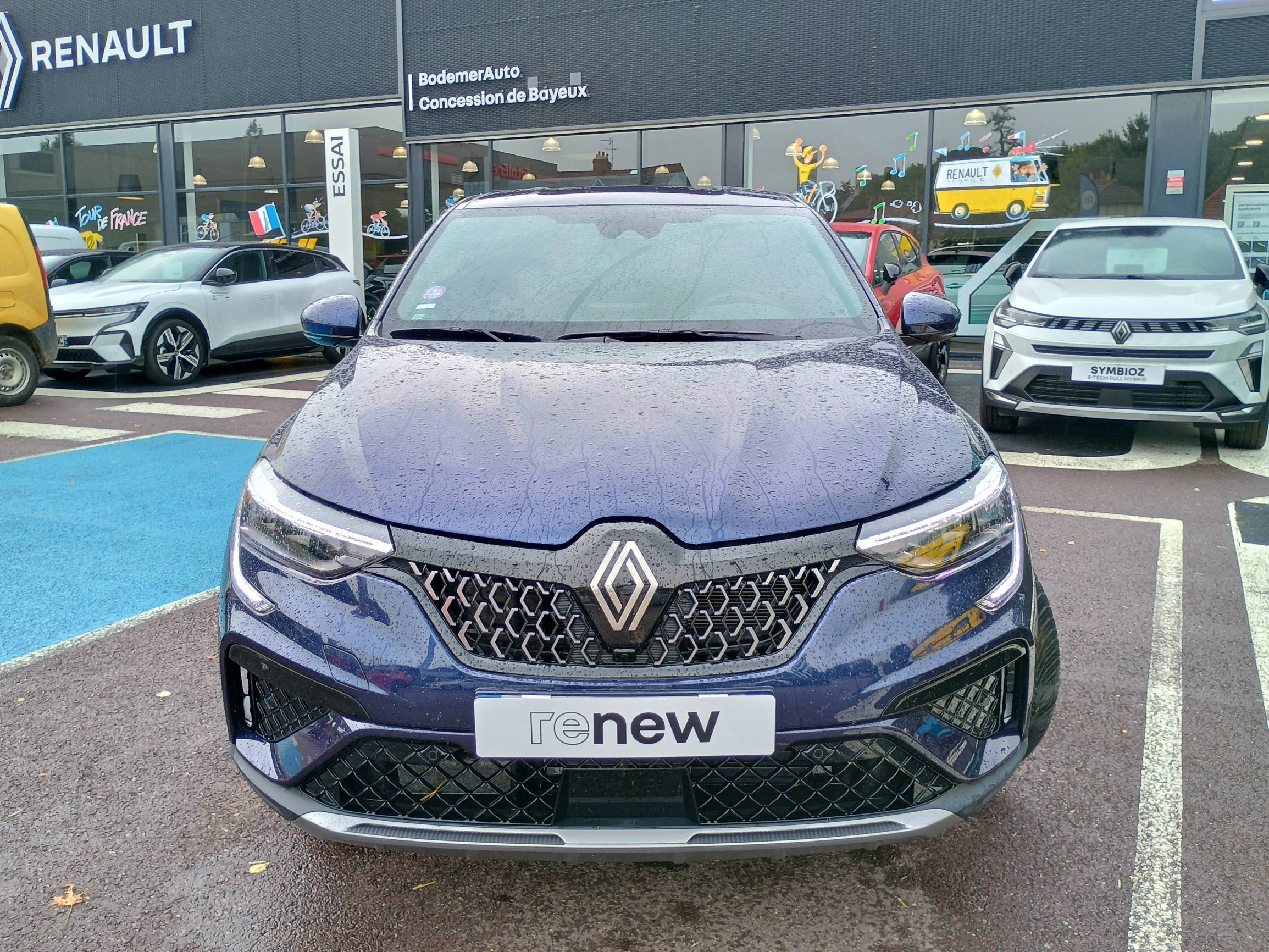 Vente en ligne Renault Arkana  TCe 140 EDC - 23 au prix de 23 990 €