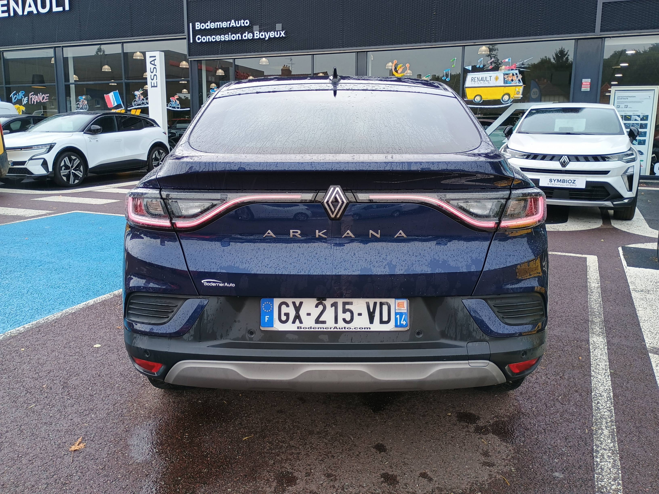 Vente en ligne Renault Arkana  TCe 140 EDC - 23 au prix de 23 990 €