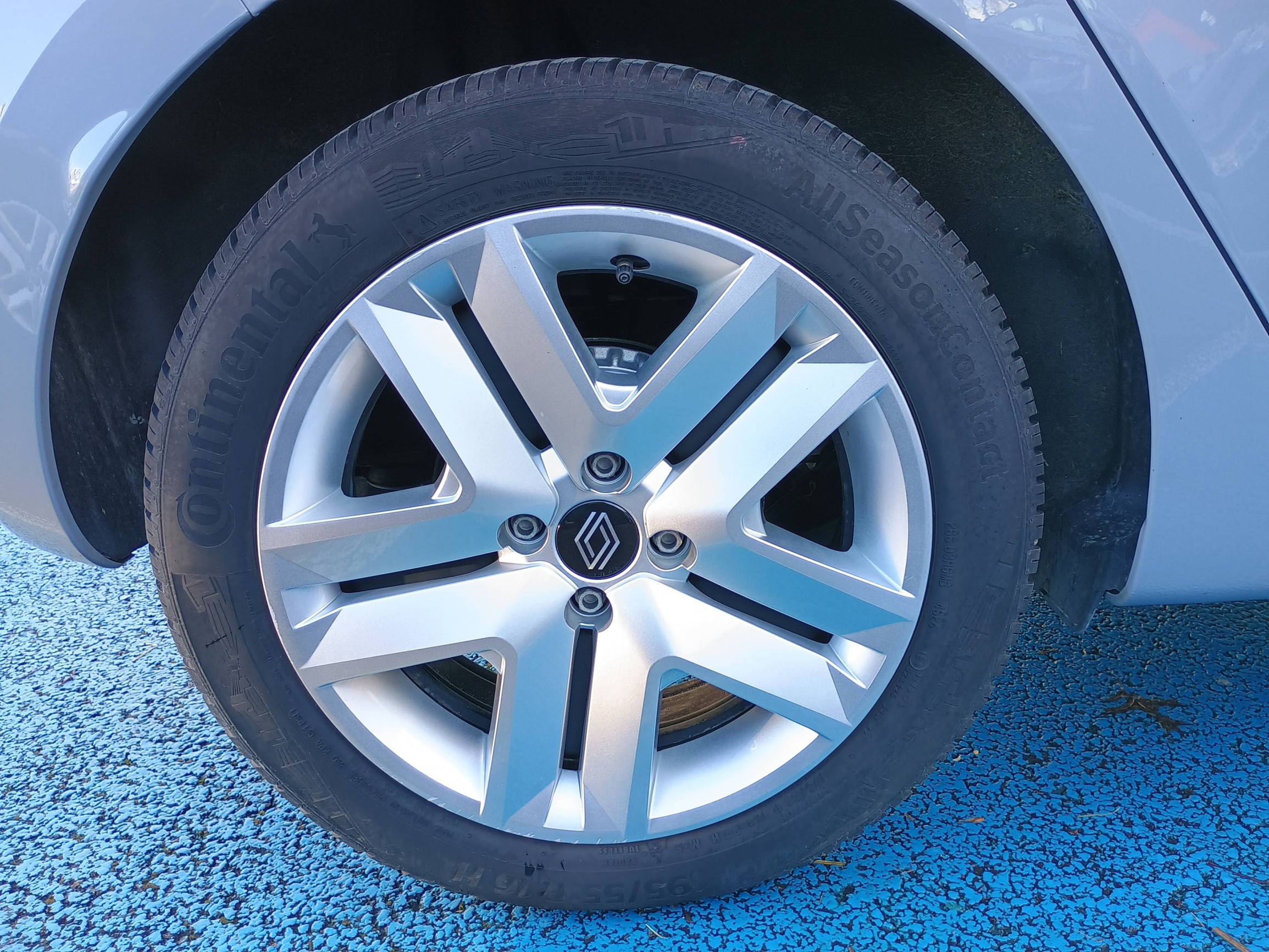 Vente en ligne Renault Clio 5 Clio Eco-G 100 ch GSR2 au prix de 16 990 €