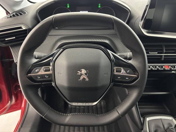 Vente en ligne Peugeot 208  PureTech 100 S&S BVM6 au prix de 12 590 €