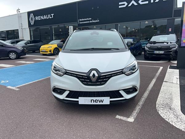Vente en ligne Renault Grand Scenic 4 Grand Scenic TCe 140 FAP - 21 au prix de 20 990 €