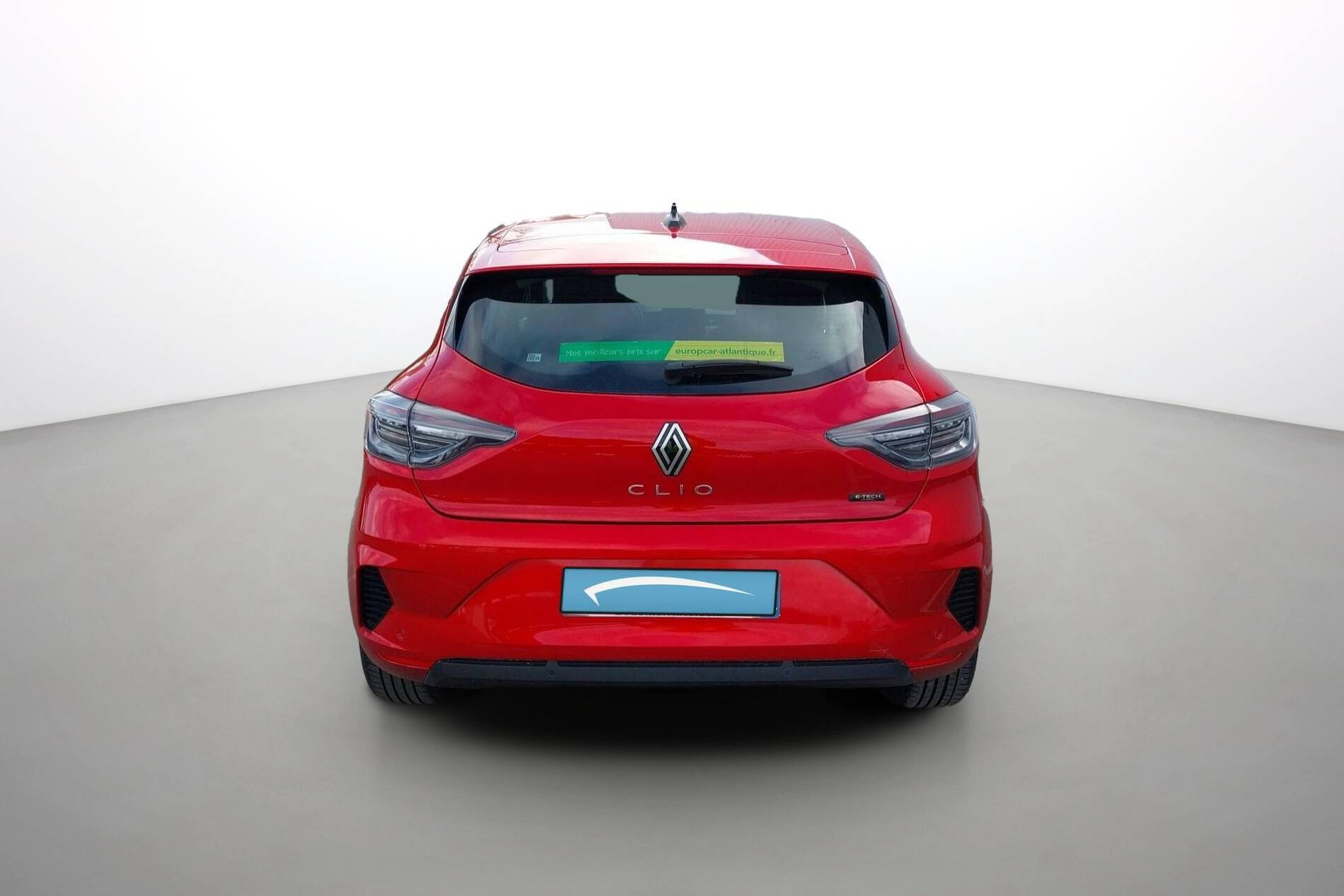 Vente en ligne Renault Clio 5 Clio E-Tech full hybrid 145 ch GSR2 au prix de 19 990 €