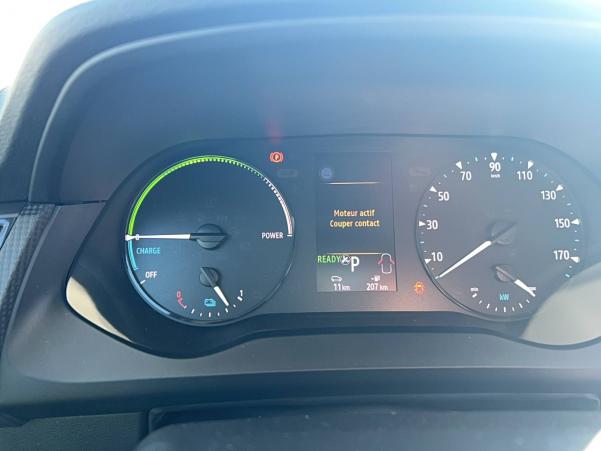 Vente en ligne Renault Kangoo Van E-Tech  FG SESAME L1 AC22/DC80 GSR2 au prix de 33 690 €