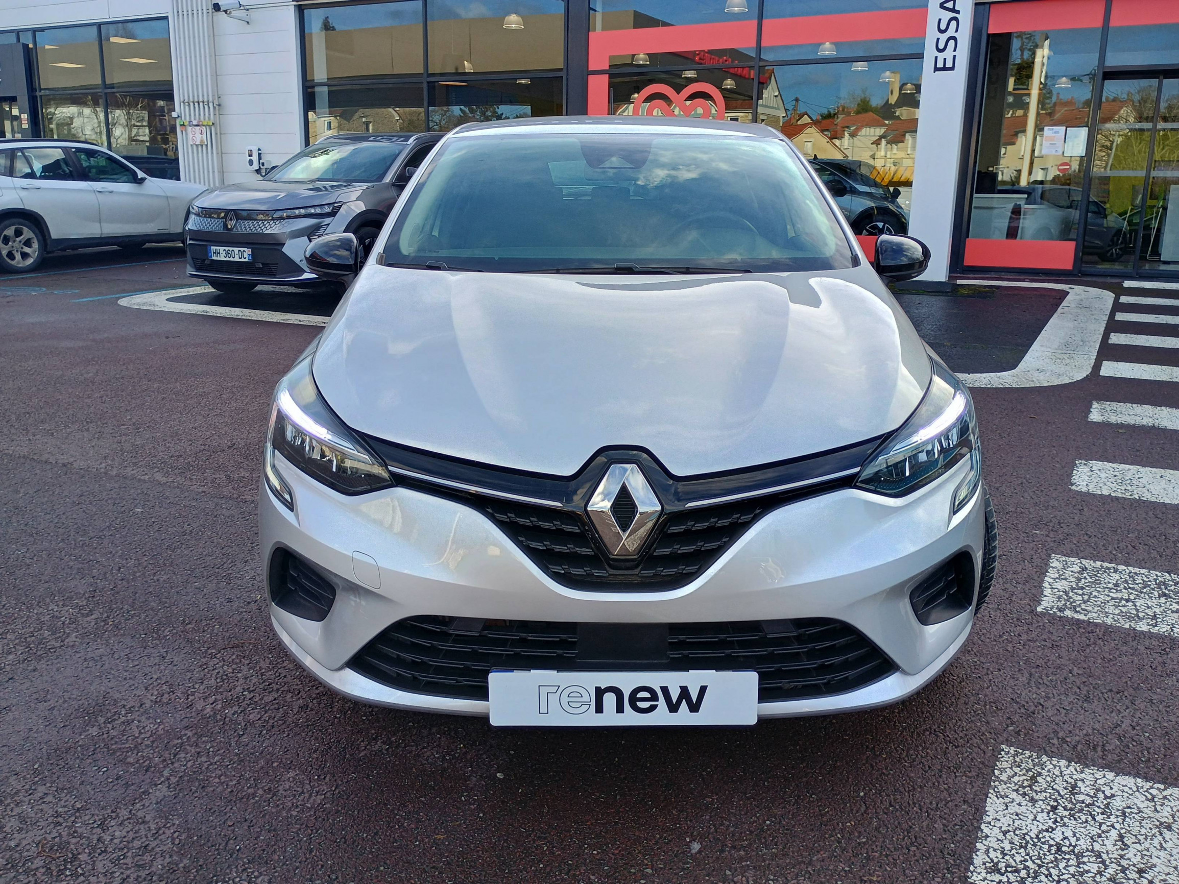 Vente en ligne Renault Clio 5 Clio TCe 90 au prix de 14 990 €