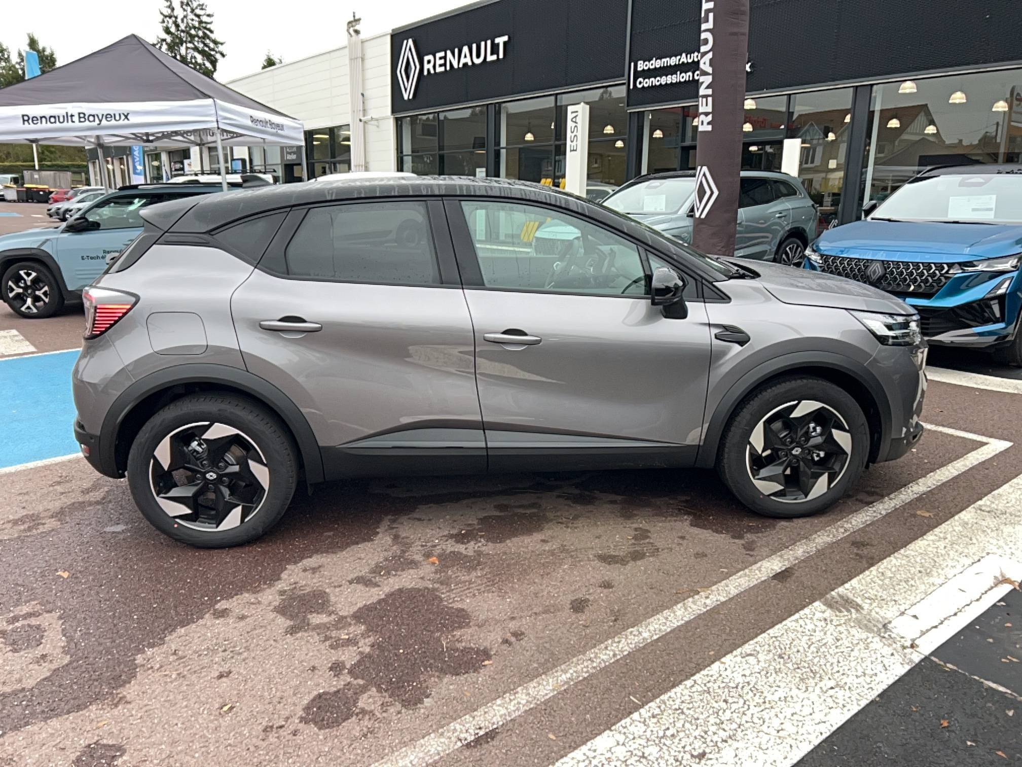 Vente en ligne Renault Captur  TCe 90 ch au prix de 25 990 €