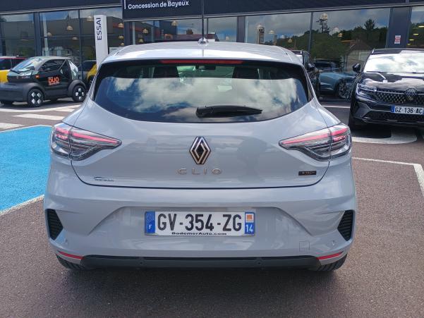 Vente en ligne Renault Clio 5 Clio E-Tech full hybrid 145 au prix de 19 990 €