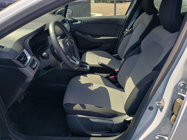 Vente en ligne Renault Clio 5 Clio E-Tech full hybrid 145 au prix de 19 990 €