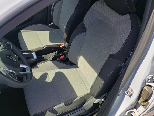 Vente en ligne Renault Clio 5 Clio E-Tech full hybrid 145 au prix de 19 990 €