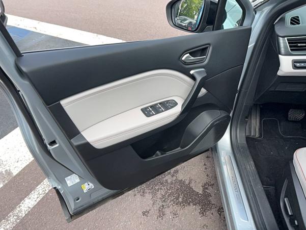 Vente en ligne Renault Captur  E-Tech full hybrid 145 au prix de 23 990 €