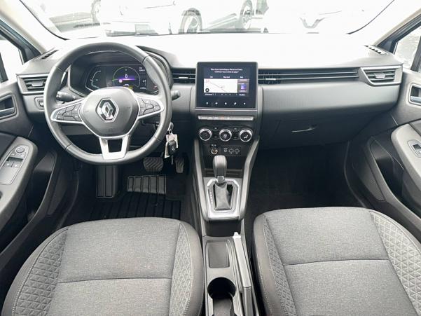 Vente en ligne Renault Clio 5 Clio E-Tech 140 - 21N au prix de 17 990 €