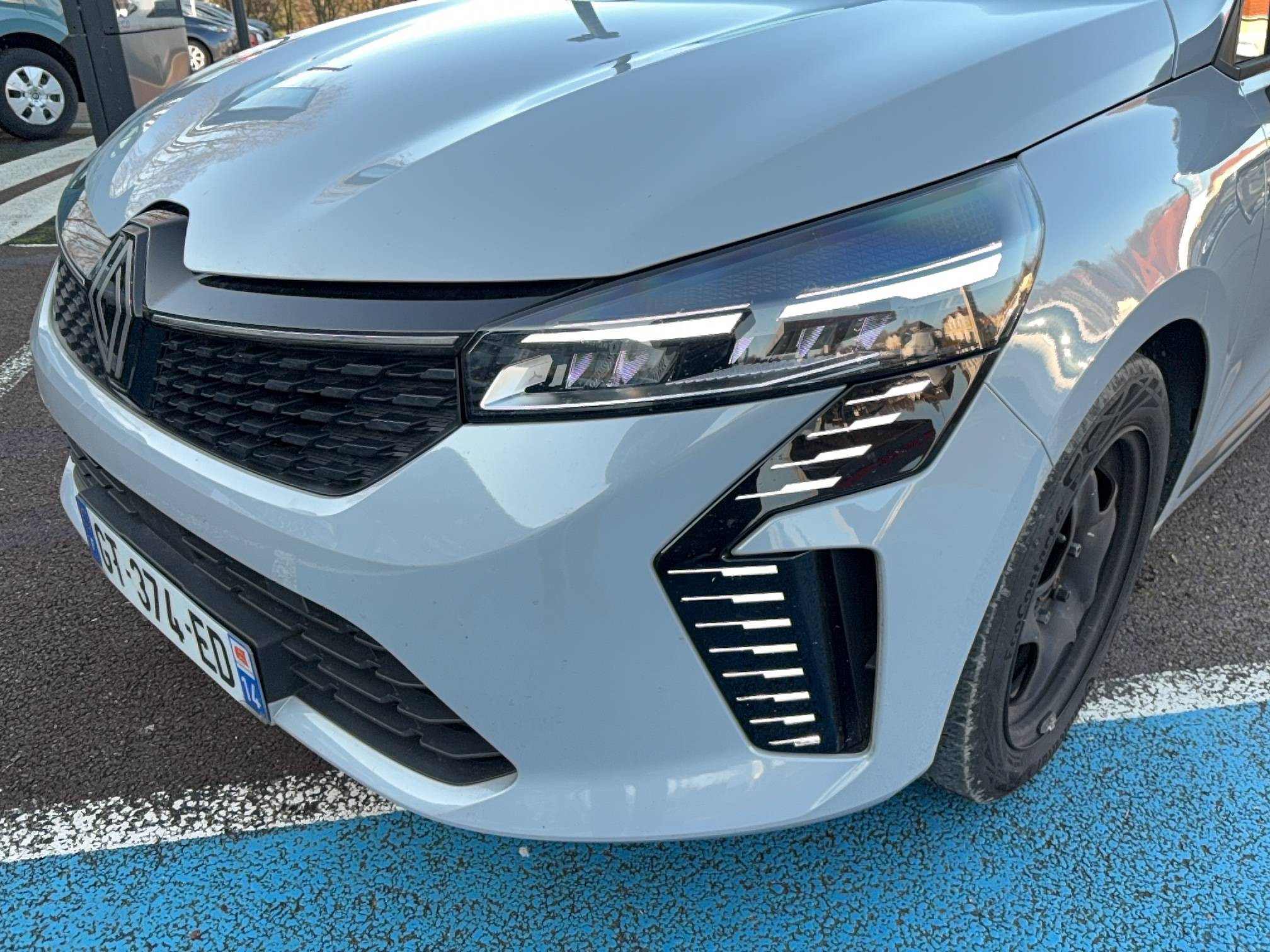 Vente en ligne Renault Clio 5 Clio TCe 90 au prix de 149 990 €