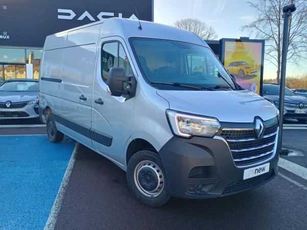 Vente en ligne Renault Master 3 Fourgon MASTER FGN TRAC F3300 L2H2 DCI 135 au prix de 23 990 €