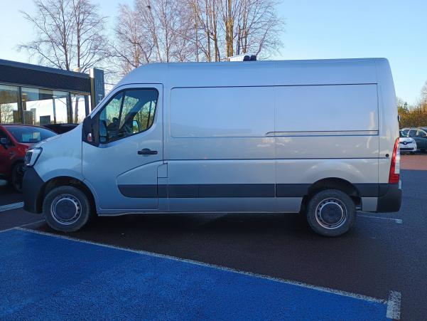 Vente en ligne Renault Master 3 Fourgon MASTER FGN TRAC F3300 L2H2 DCI 135 au prix de 25 990 €