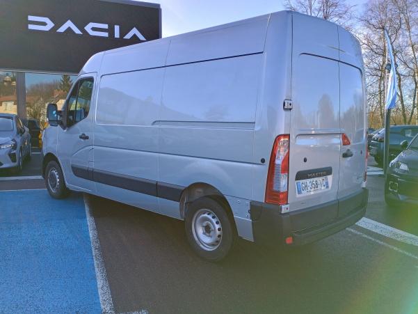 Vente en ligne Renault Master 3 Fourgon MASTER FGN TRAC F3300 L2H2 DCI 135 au prix de 23 990 €