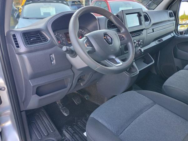 Vente en ligne Renault Master Fourgon MASTER FGN TRAC F3300 L2H2 DCI 135 au prix de 23 490 €