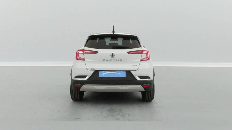 Vente en ligne Renault Captur  E-Tech 145 - 21 au prix de 20 590 €