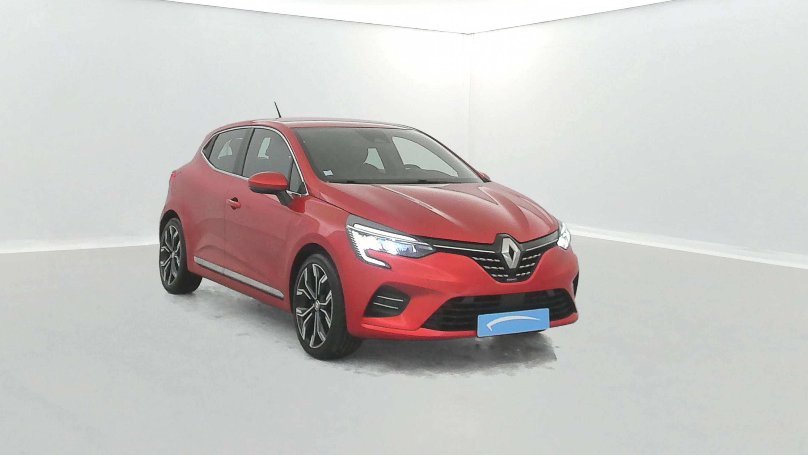 Vente en ligne Renault Clio 5 Clio E-Tech 140 - 21N au prix de 16 590 €