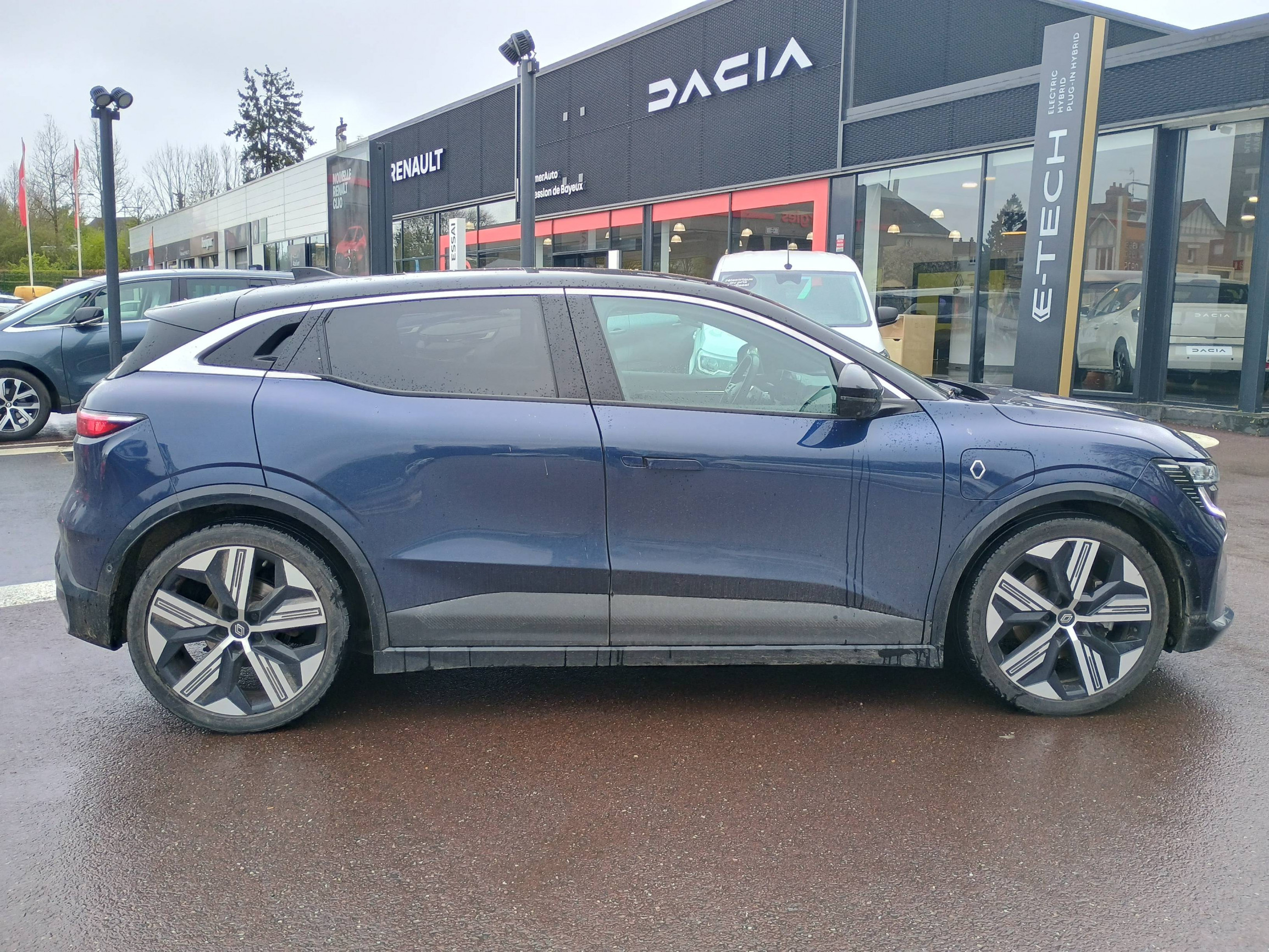 Vente en ligne Renault Megane E-Tech  EV60 220 ch optimum charge au prix de 23 990 €