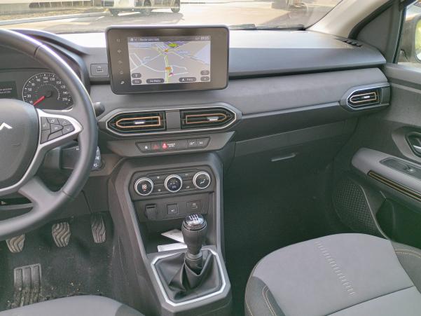 Vente en ligne Dacia Sandero  ECO-G 100 au prix de 16 990 €
