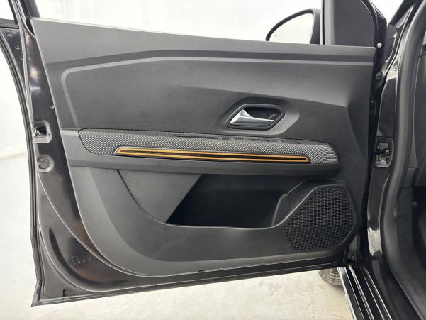 Vente en ligne Dacia Sandero  ECO-G 100 au prix de 14 990 €