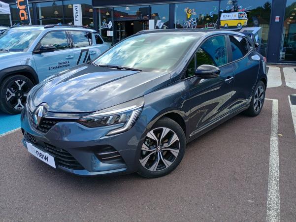 Vente en ligne Renault Clio 5 Clio E-Tech full hybrid 145 au prix de 17 990 €