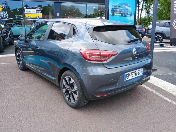 Vente en ligne Renault Clio 5 Clio E-Tech full hybrid 145 au prix de 17 990 €