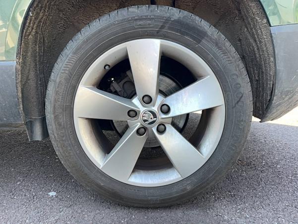 Vente en ligne Skoda Karoq  1.0 TSI 116 ch au prix de 16 590 €