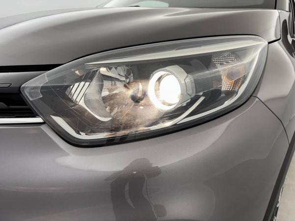 Vente en ligne Renault Captur Captur dCi 90 E6C au prix de 13 590 €