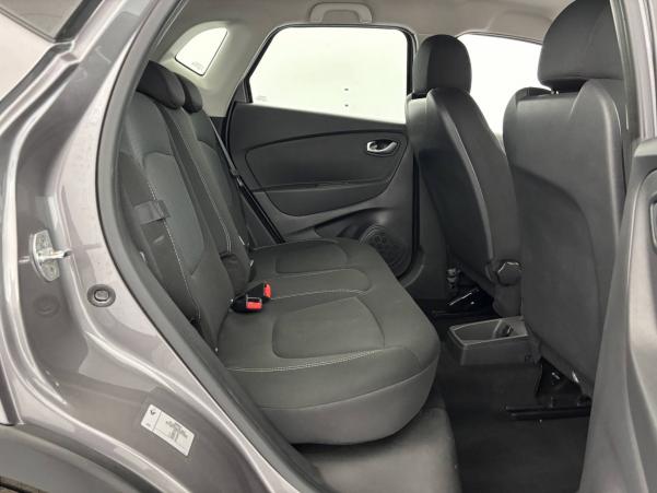 Vente en ligne Renault Captur Captur dCi 90 E6C au prix de 13 590 €
