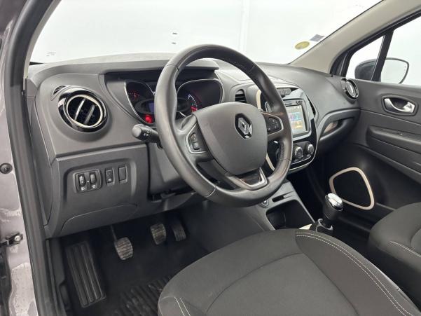 Vente en ligne Renault Captur Captur dCi 90 E6C au prix de 13 590 €