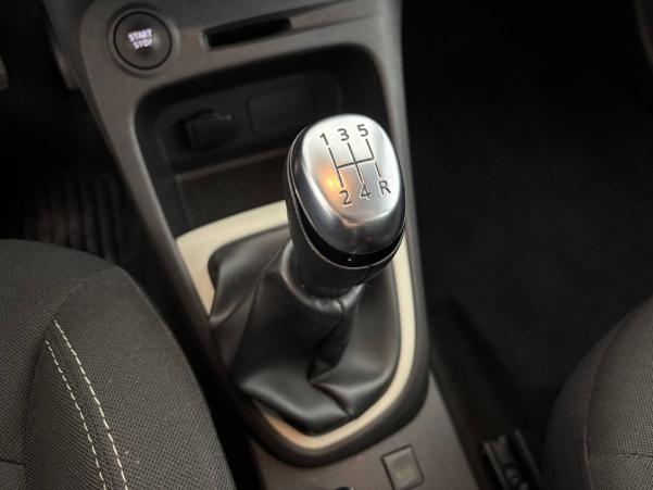 Vente en ligne Renault Captur Captur dCi 90 E6C au prix de 13 590 €