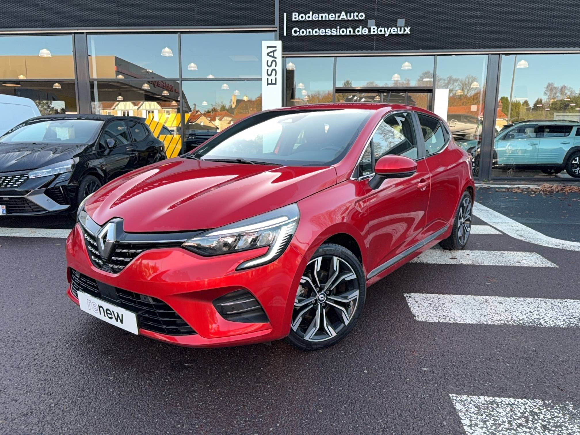 Renault Clio 5 Clio E-Tech 140 - 21N occasion de 2022 en vente à Bayeux