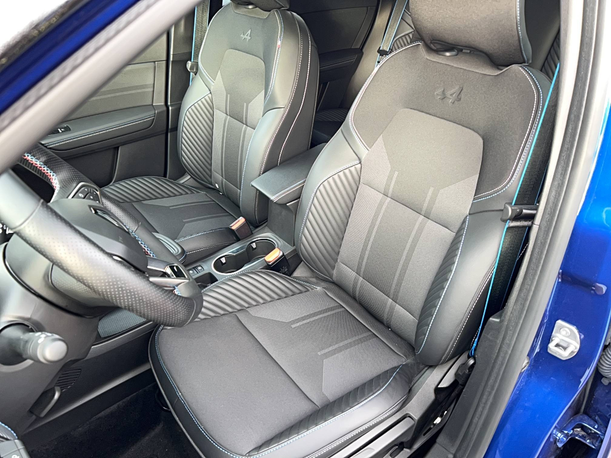 Vente en ligne Renault Captur  E-Tech full hybrid 145 ch au prix de 27 990 €