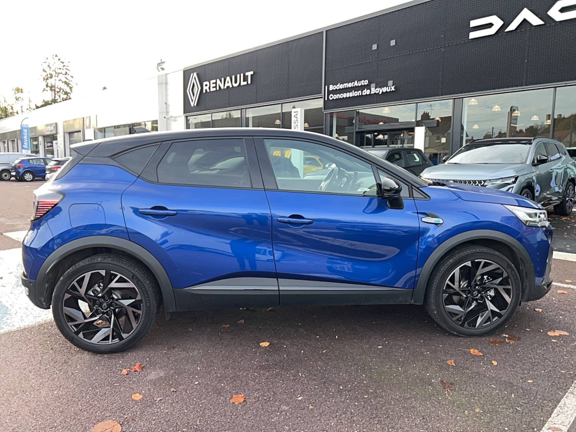 Vente en ligne Renault Captur  E-Tech full hybrid 145 ch au prix de 27 990 €
