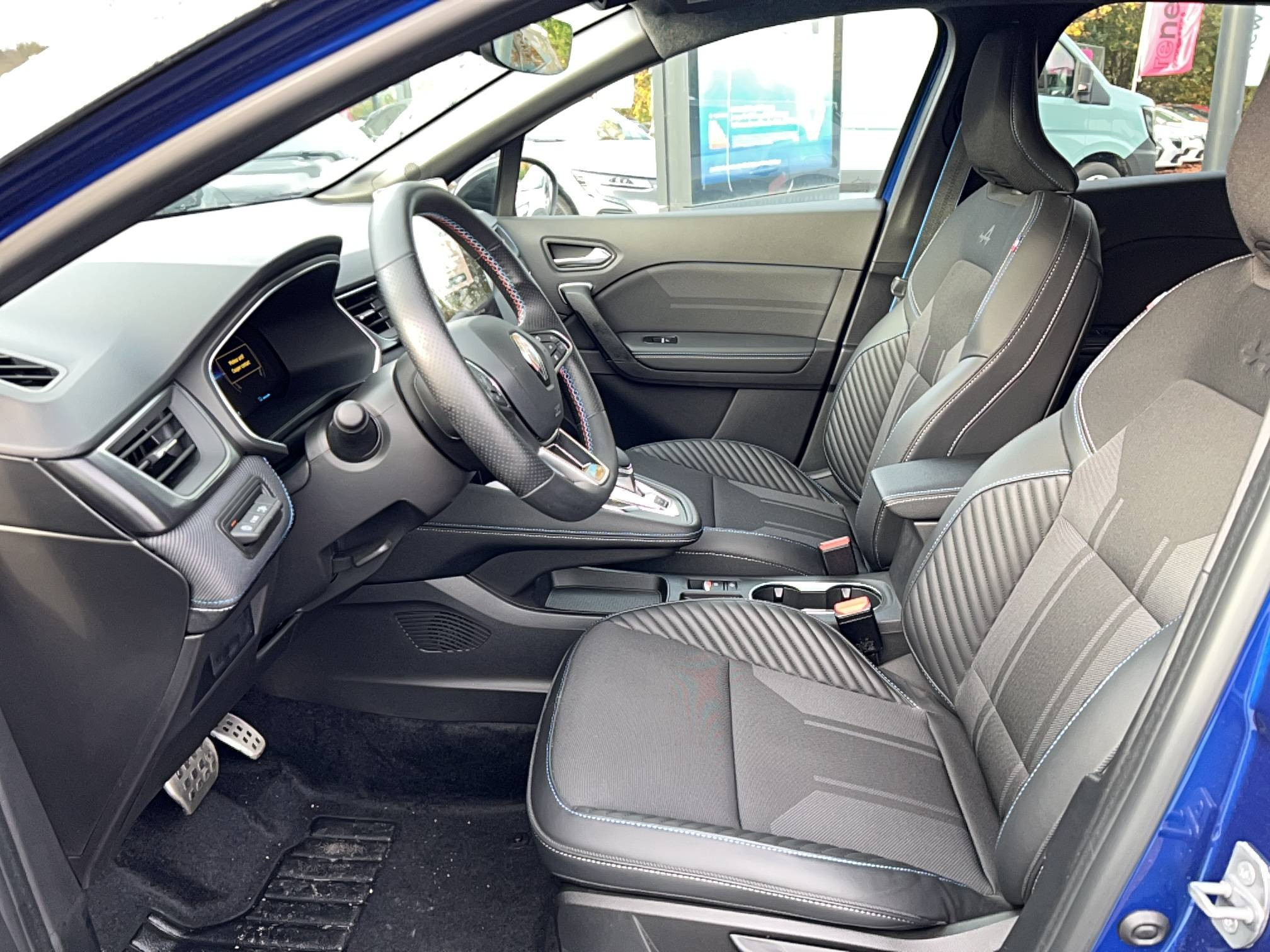 Vente en ligne Renault Captur  E-Tech full hybrid 145 ch au prix de 27 990 €