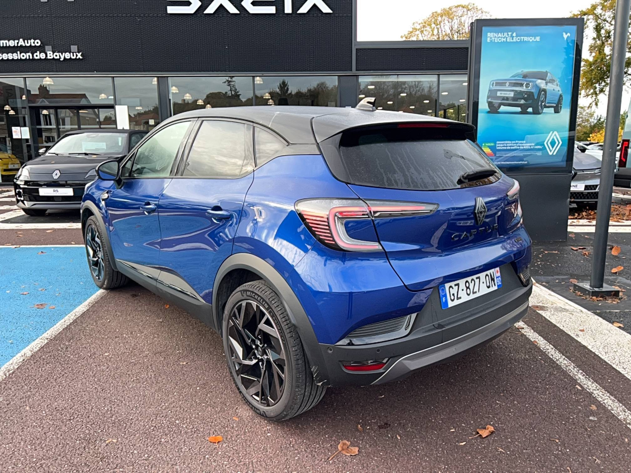 Vente en ligne Renault Captur  E-Tech full hybrid 145 ch au prix de 27 990 €