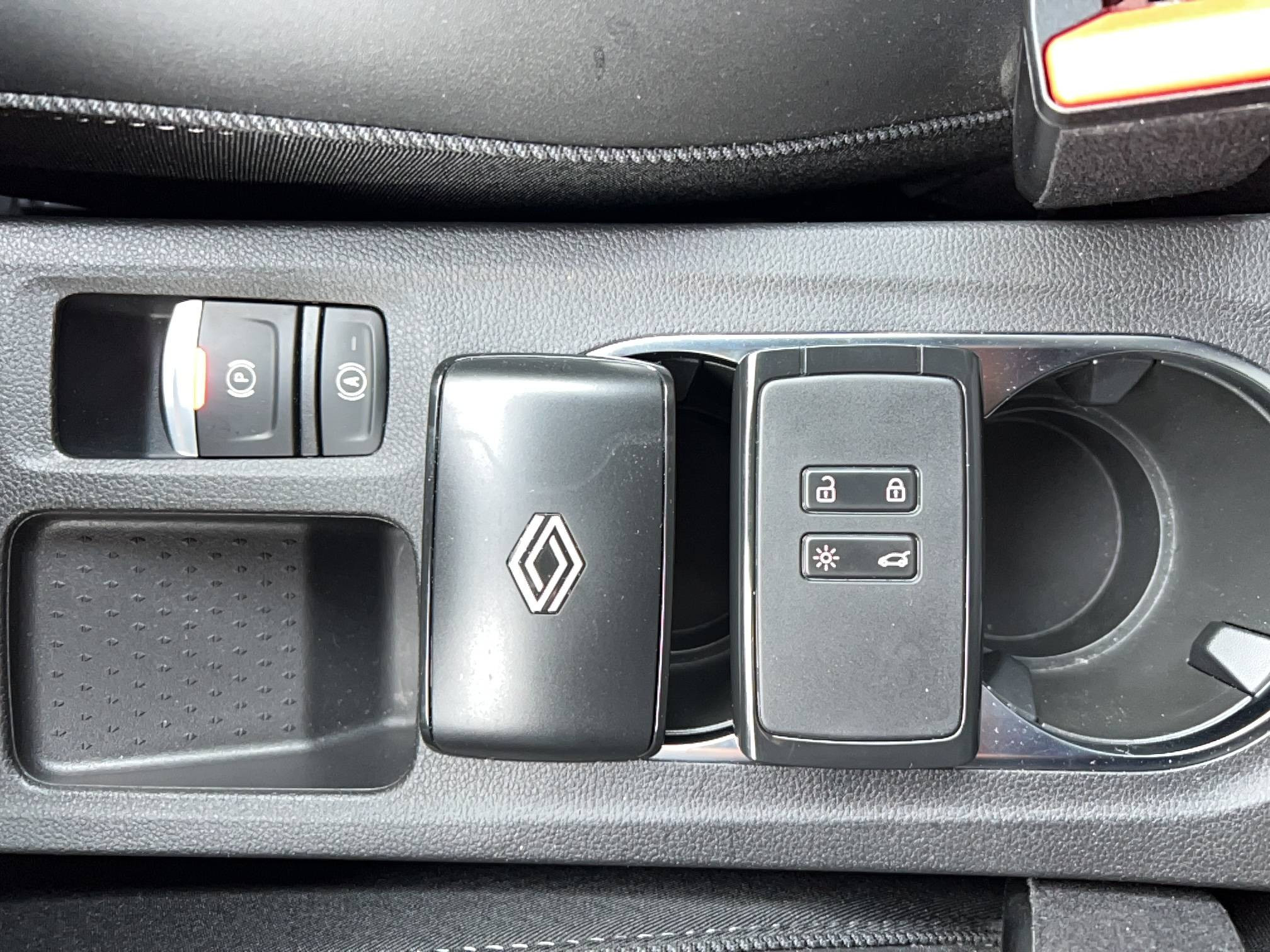 Vente en ligne Renault Captur  E-Tech full hybrid 145 ch au prix de 27 990 €