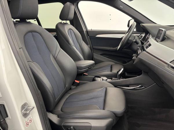 Vente en ligne Bmw X1 X1 sDrive 18i 140 ch au prix de 25 990 €