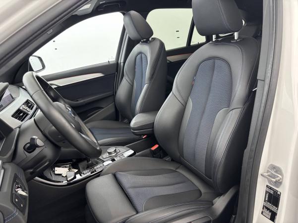 Vente en ligne Bmw X1 X1 sDrive 18i 140 ch au prix de 25 990 €