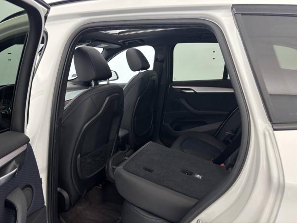 Vente en ligne Bmw X1 X1 sDrive 18i 140 ch au prix de 25 990 €