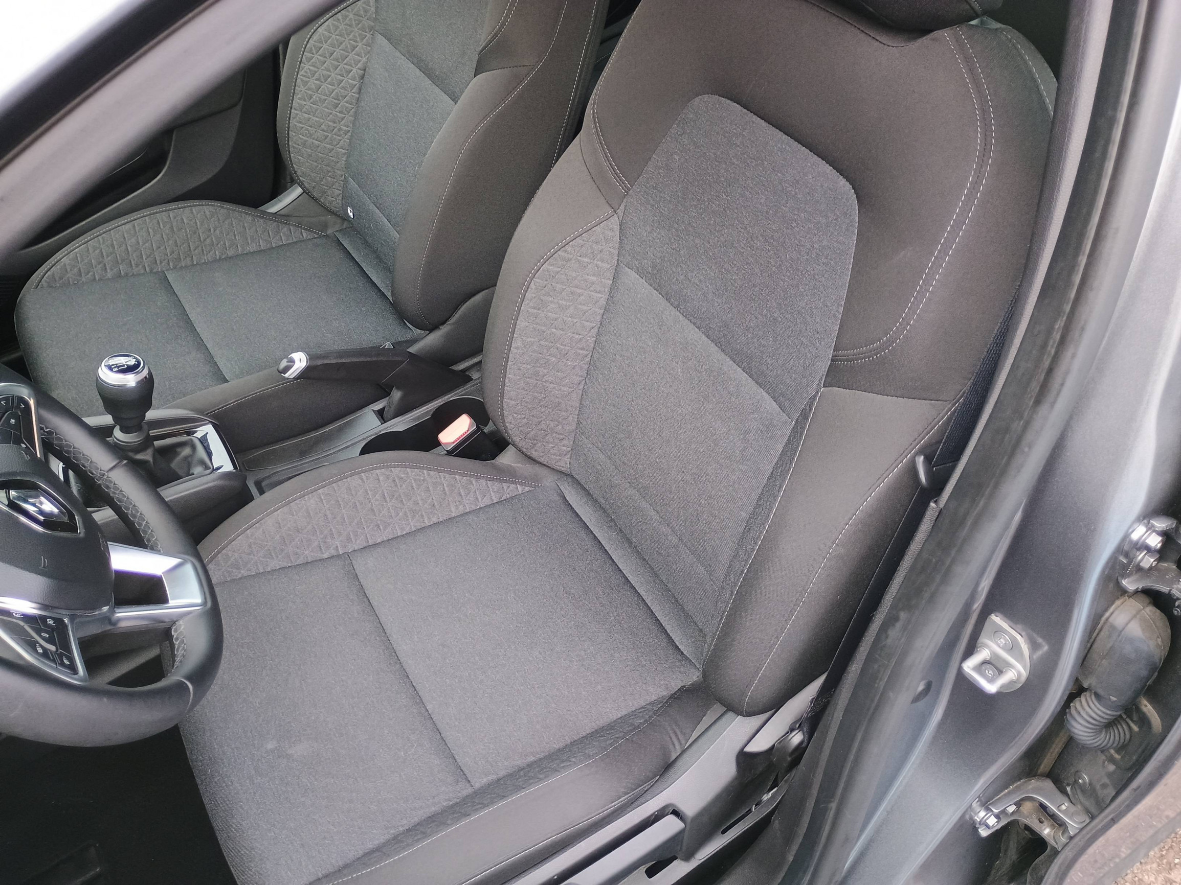 Vente en ligne Renault Clio 5 Clio TCe 90 au prix de 14 490 €