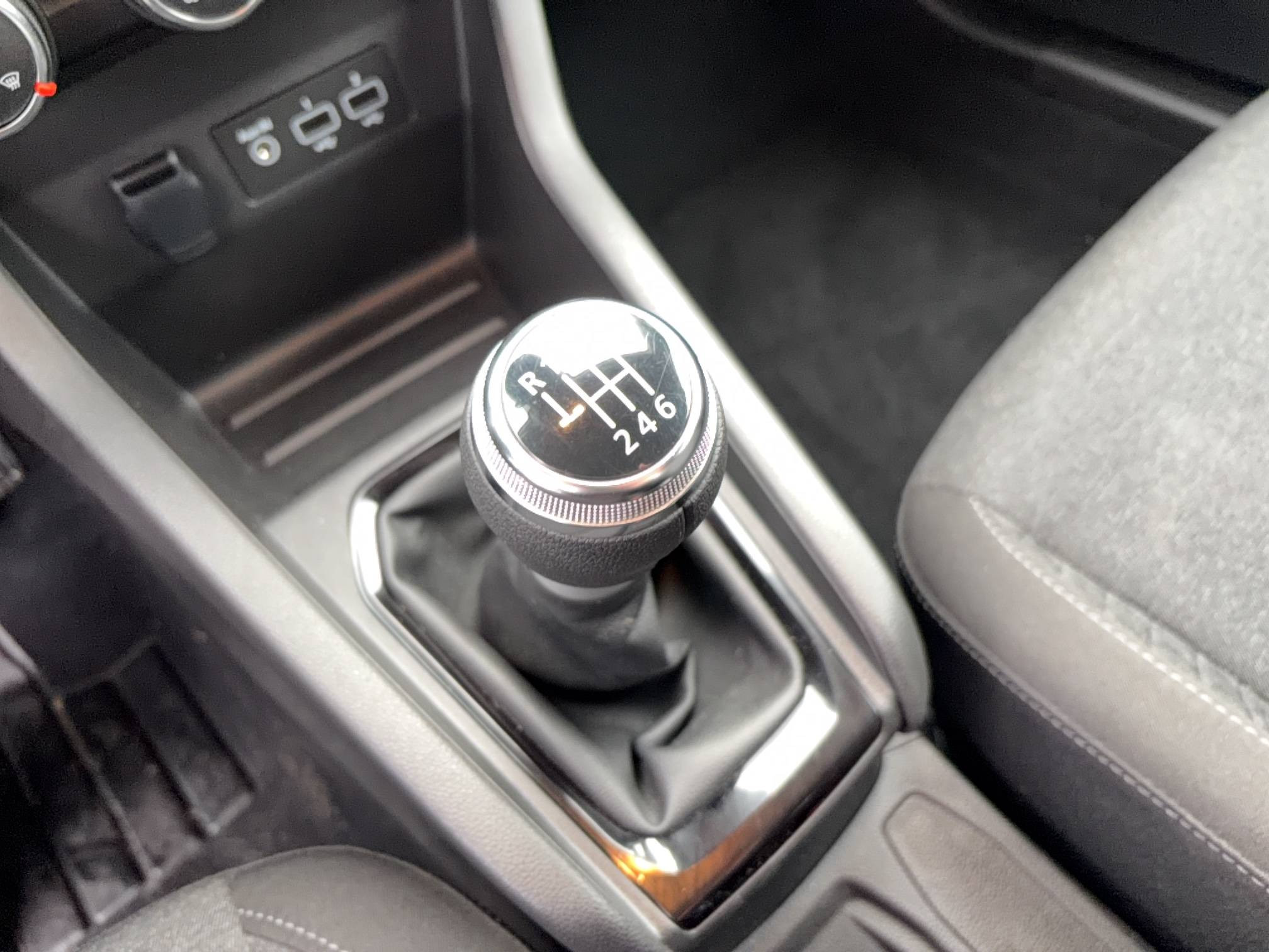 Vente en ligne Renault Clio 5 Clio TCe 90 au prix de 14 490 €